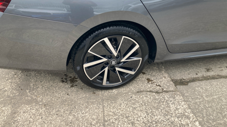 Skoda Octavia 1.5 TSI 150 e-TEC Sportline 5dr DSG Petrol Estate